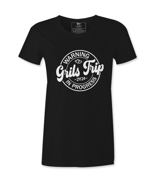 Warning Girls Trip 2024 - T-shirt